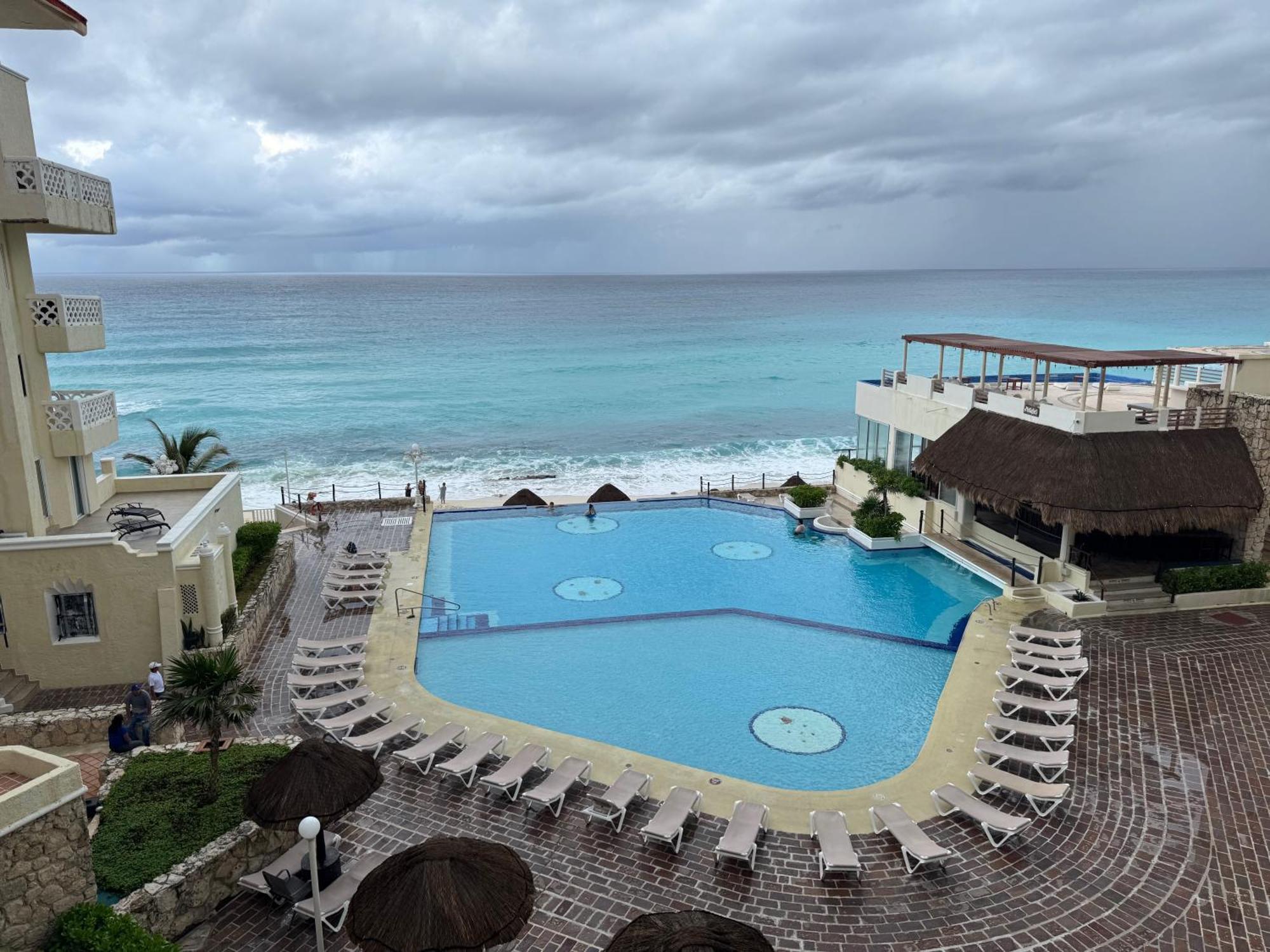 Cancun Plaza Sea View エクステリア 写真